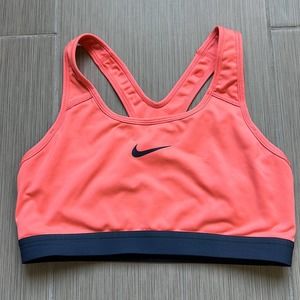 Nike dri-fit coral and gray sports bra Size - Large